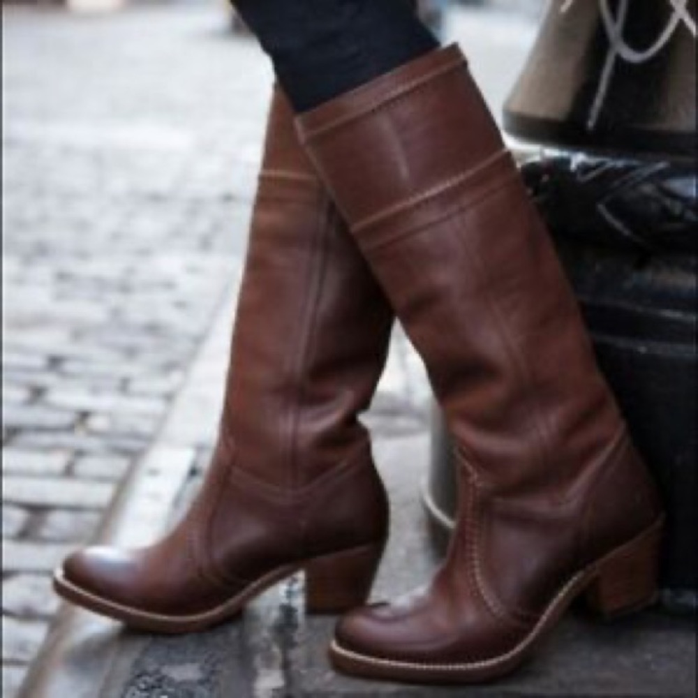 Frye Jane 14L extended calf boots in redwood